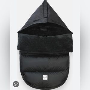 Gently used 7AM Enfant PlushPOD Multi-Seaonal Footmuff / Blanket - Black S